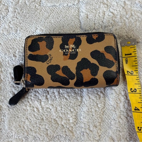 Coach Tan and Black Animal Print double wallet - Picture 5 of 6
